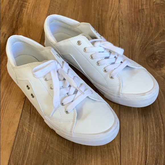 all white guess shoes
